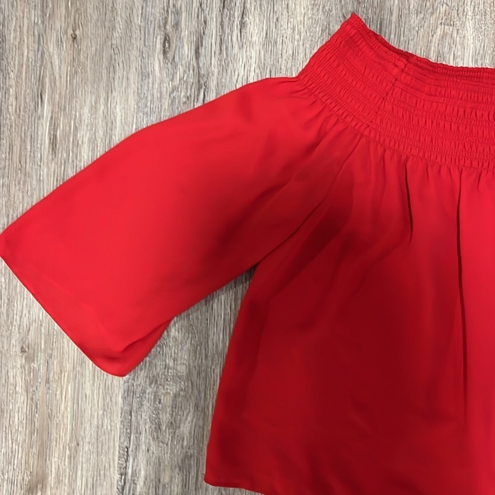 Aritzia Babaton Chagall Blouse in Red - Picture 5 of 13